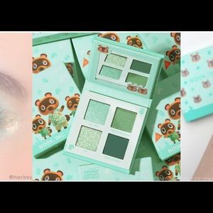 HP🎉 NWT NOOK, INC (ColourPop) EYESHADOW Pallet